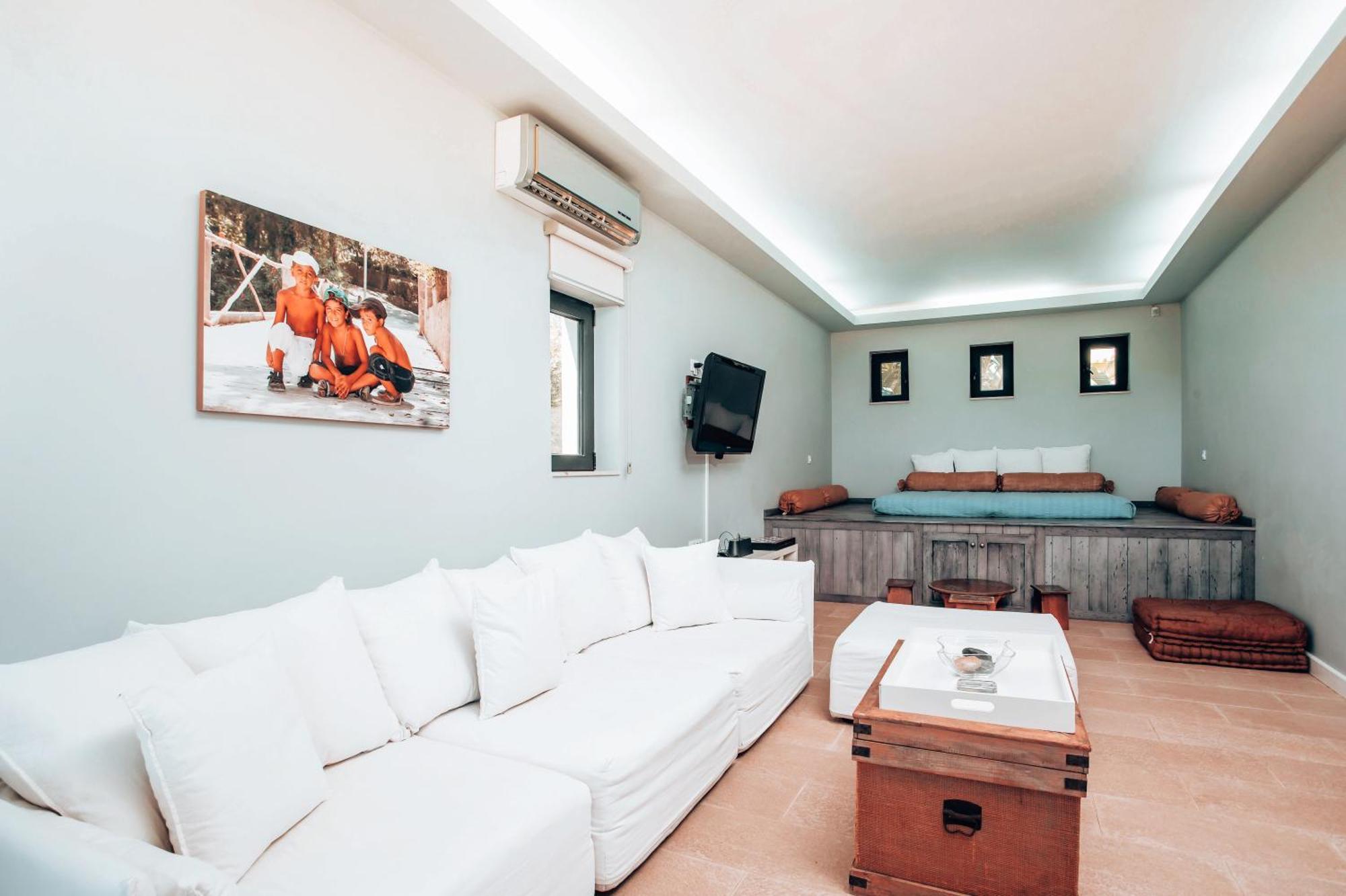 Oneiro Villa - Voted The Best Villa In Rhodes, Greece! Pefki  Bagian luar foto