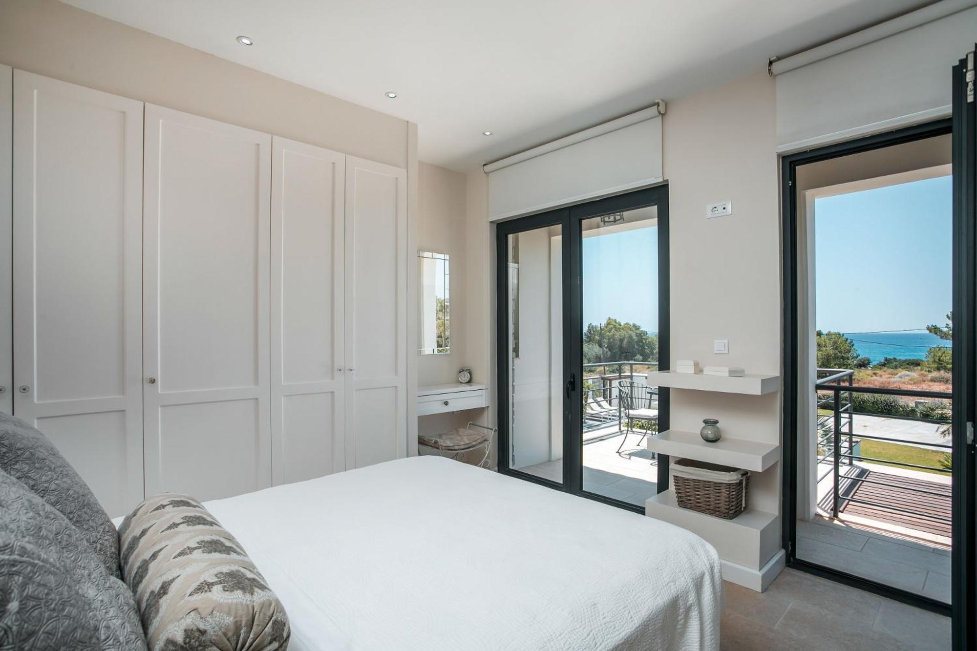 Oneiro Villa - Voted The Best Villa In Rhodes, Greece! Pefki  Bagian luar foto